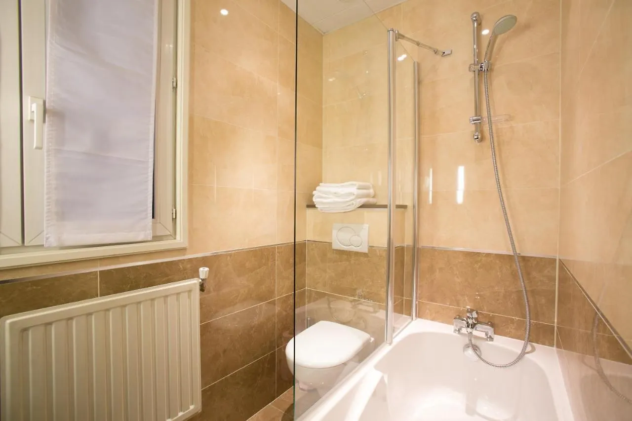 פריז Hotel Bellevue Saint-Lazare